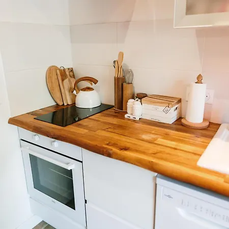 2 Pieces Proche Centre Et * Сен-Рафаэль